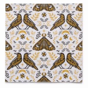 NEW 5 sets of Spirited Soiree Paper Cocktail
Napkin TWO'S COMPANY Crows Moths